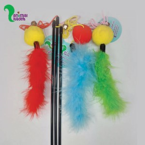 اسباب بازی میله ای  توپ با پر و زنگوله